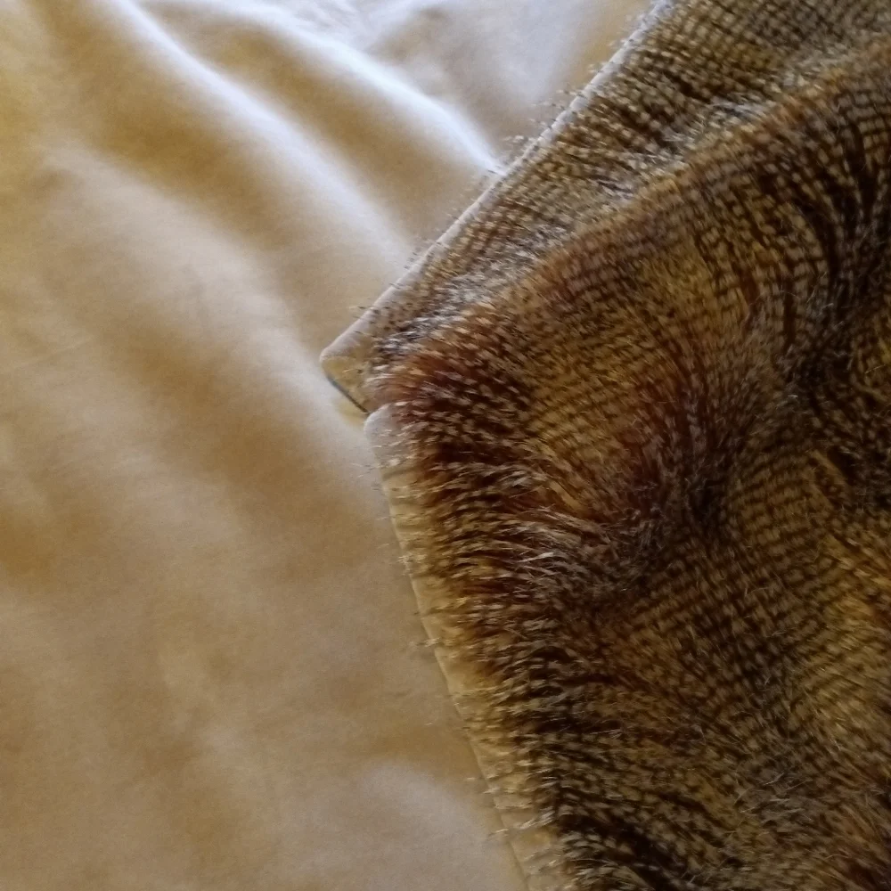 Williams-Sonoma Home Brown Owl Faux Feather Throw Blanket